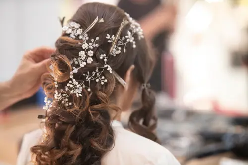 Peinados bodas, comuniones y graduaciones en Leganés